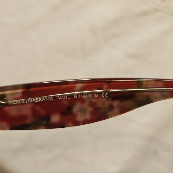 Dolce & Gabbana Red Floral Sunglasses - Picture 3 of 6